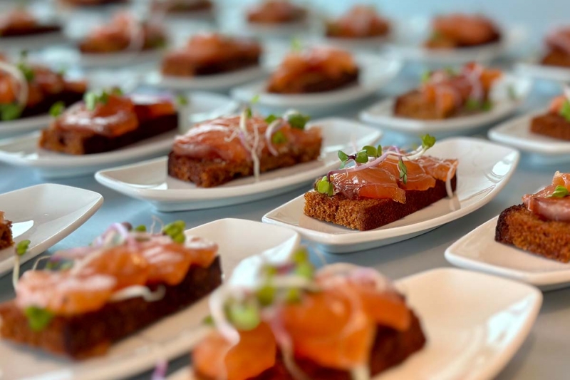 Lachs Tatar Bruscetta Catering